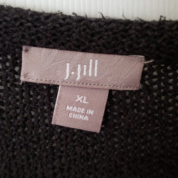 Sweater - Picture 2 of 4